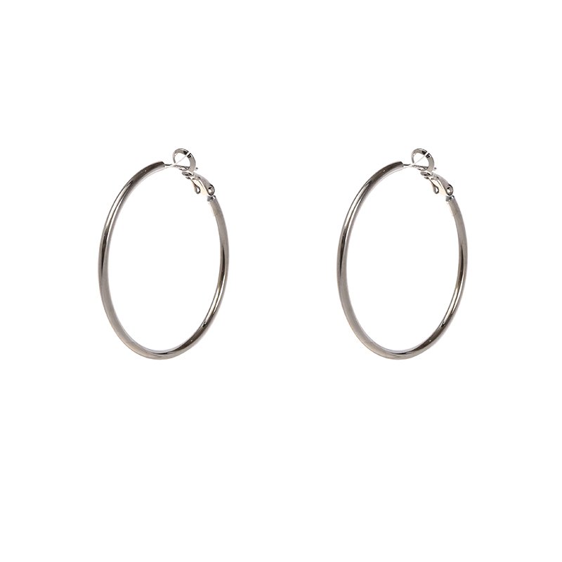 עגילי חישוק קלאסי